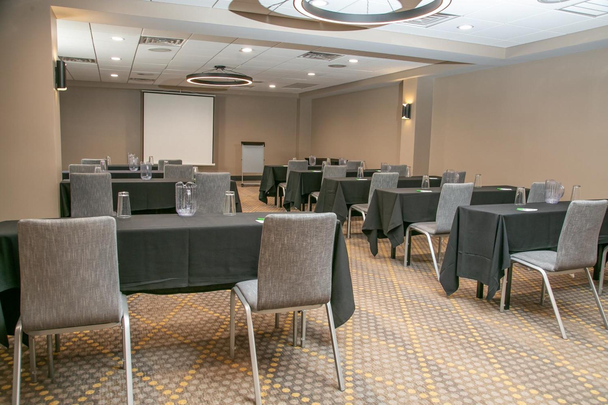 Holiday Inn Metairie New Orleans By Ihg Bagian luar foto