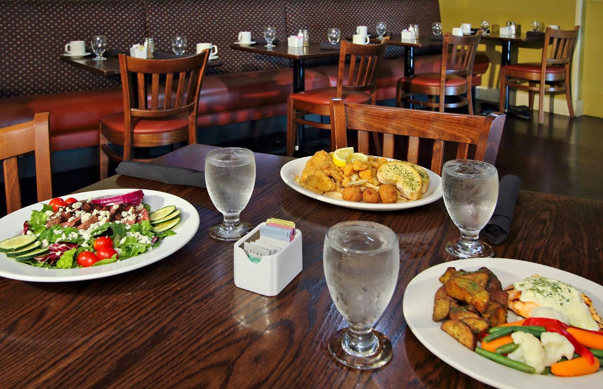 Holiday Inn Metairie New Orleans By Ihg Bagian luar foto